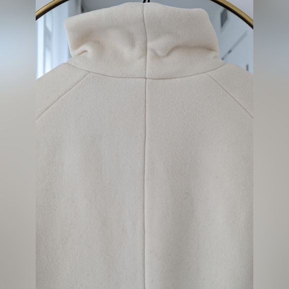 Aritzia Wilfred Cocoon Coat Cream Off-White Italian Wool and Cashmere Size XS - Picture 7 of 9